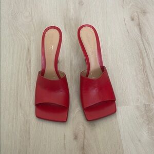 Bottega Veneta Red Leather Women's Mules size 39, new without box